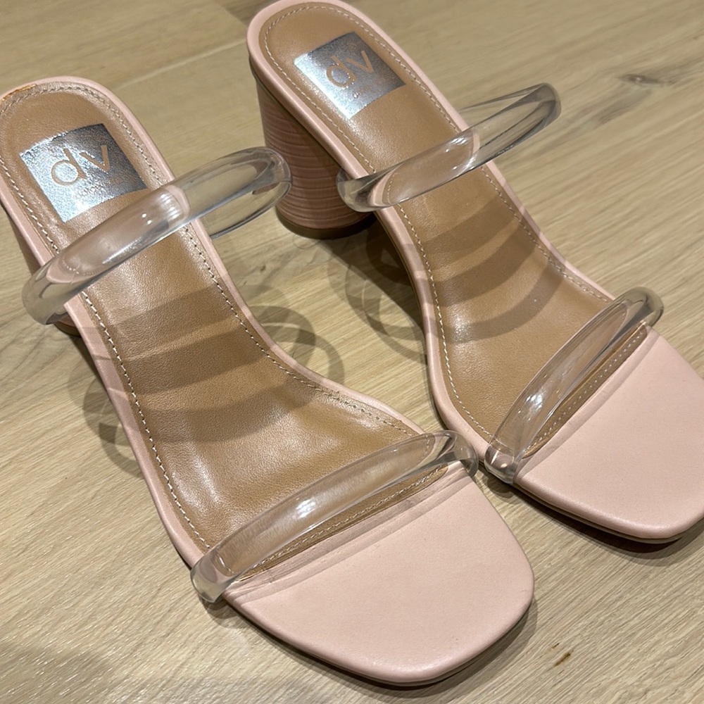 Dolce Vita Nolesv Sandal
